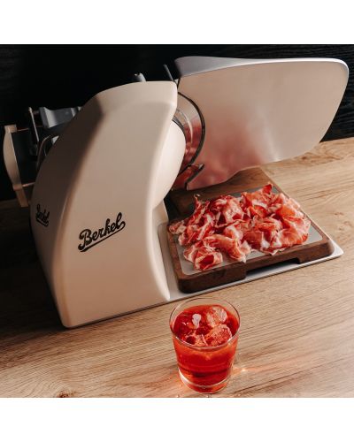 PRESENTING BOARD FOR HOME LINE RANGE