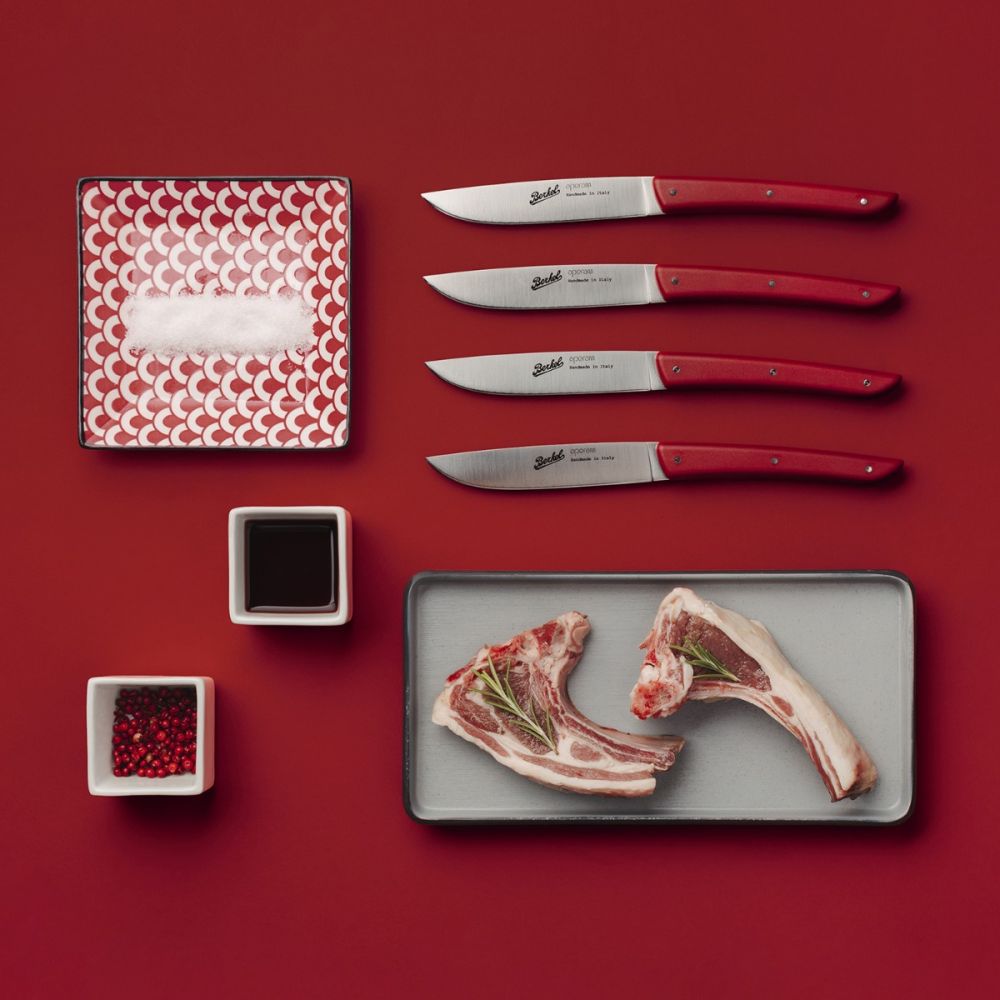 COLOR set of 4 Steak Knives Red