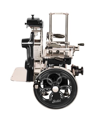 affettatrice a volano b2 vista laterale
