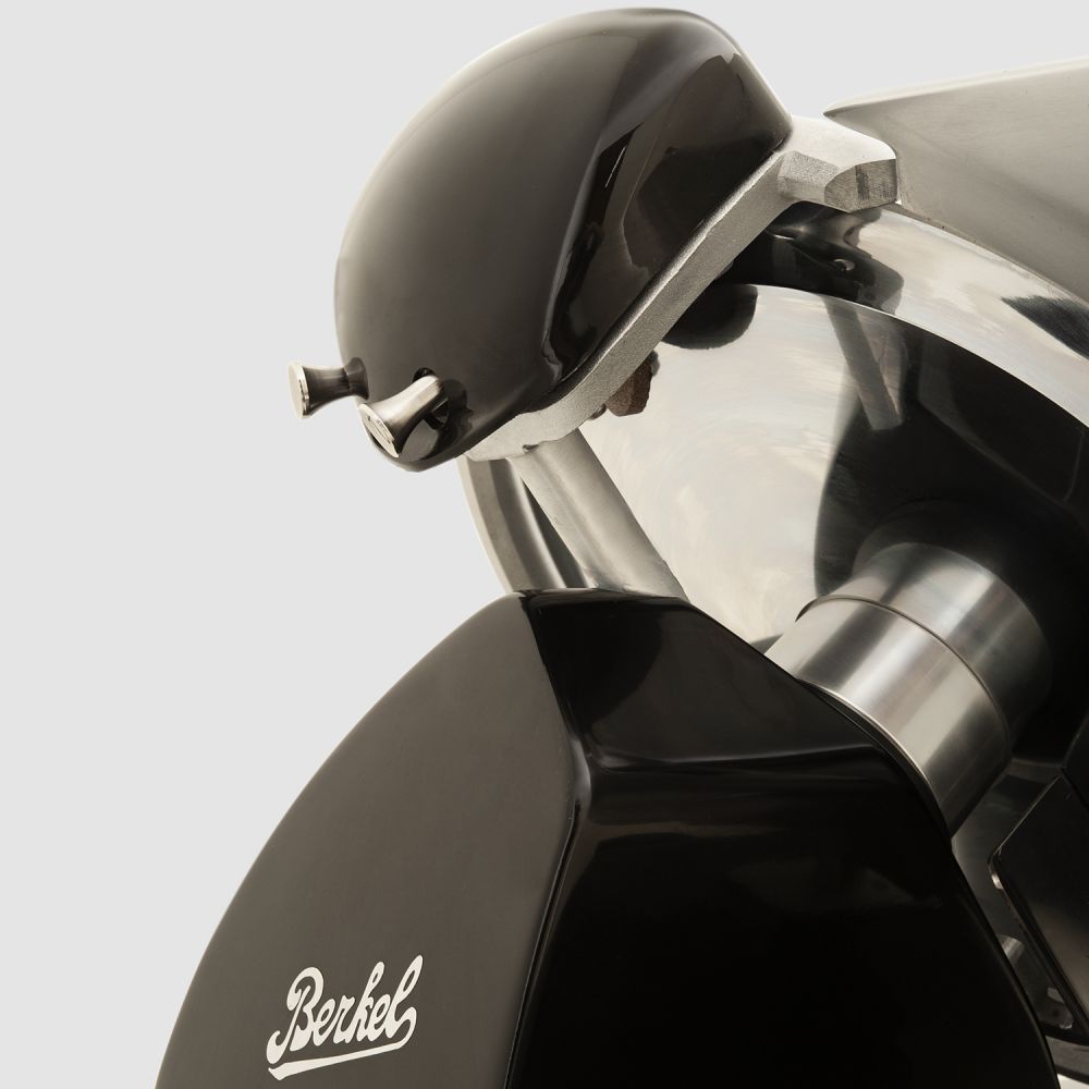 Red Line 250 Black